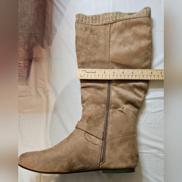 Shoe Dazzle Tan Heeled Boots NWOT SIZE 11 WC - Picture 10 of 13